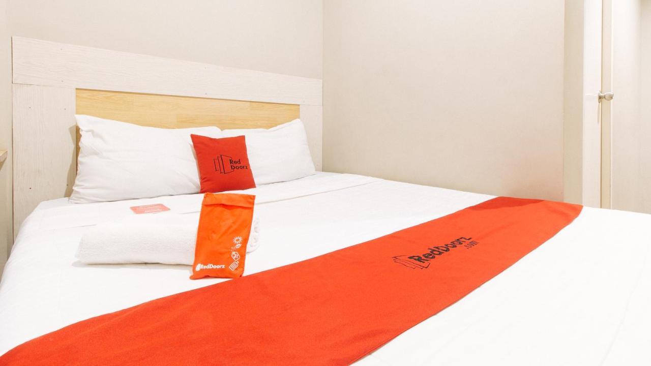 Reddoorz Plus Near Osmena Highway 2 Manille Extérieur photo