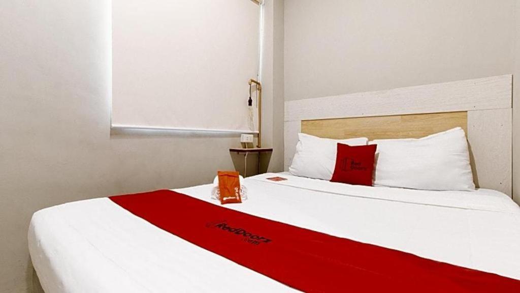 Reddoorz Plus Near Osmena Highway 2 Manille Extérieur photo
